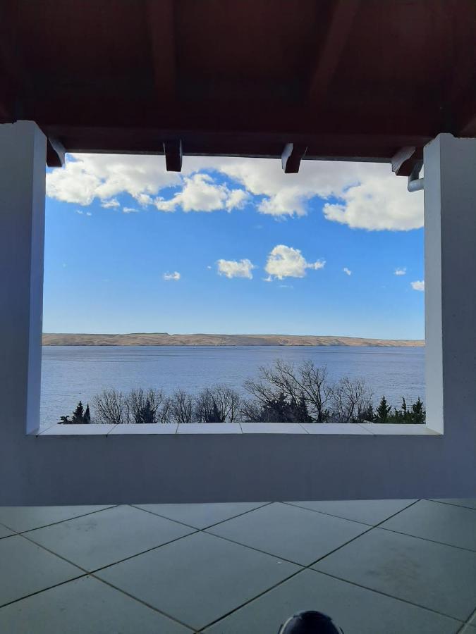 Kuca Za Odmor Coccoli Apartment Karlobag Bagian luar foto