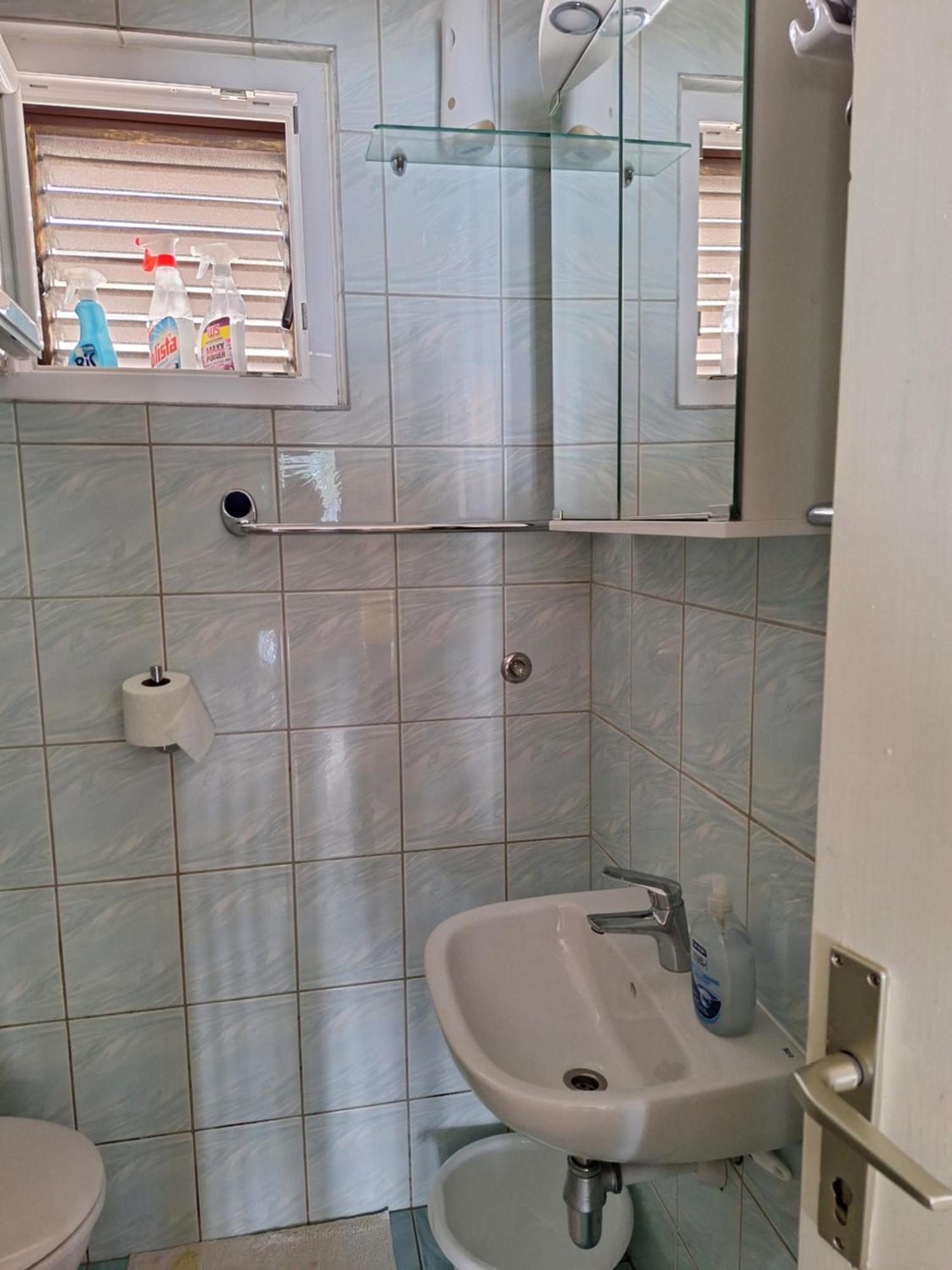 Kuca Za Odmor Coccoli Apartment Karlobag Bagian luar foto