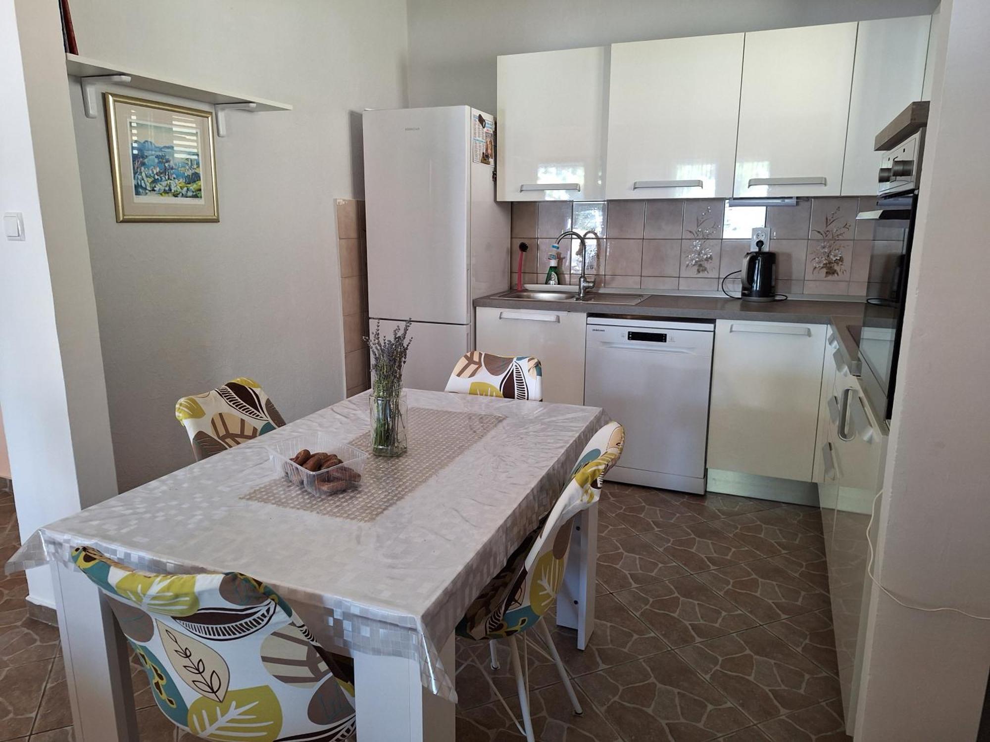 Kuca Za Odmor Coccoli Apartment Karlobag Bagian luar foto